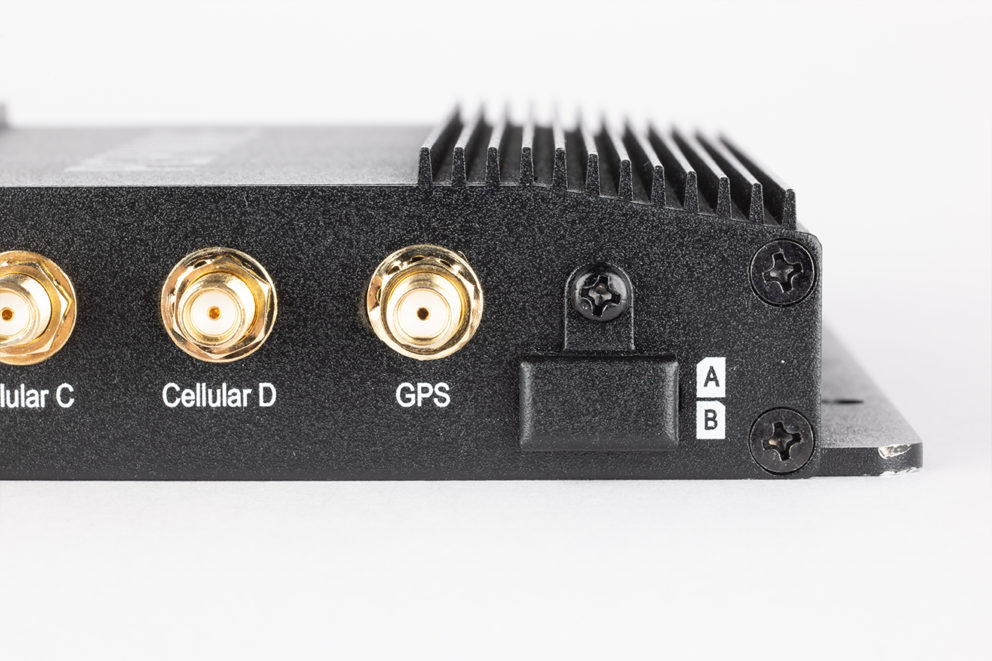 Peplink MAX BR1 Pro PrimeCare Router with CAT-20 Modem (Certified Pre-Owned)