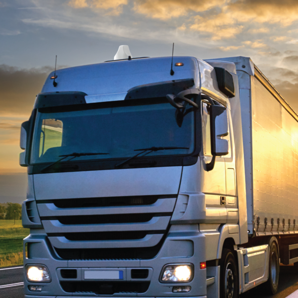 Poynting 7-in-1 Roof Antenna