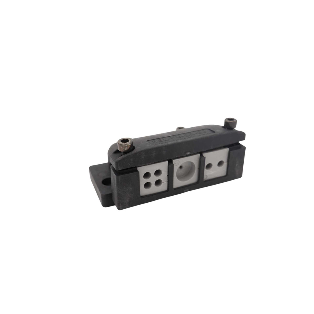 90 Degree Cable Entry Frame - 3 Socket - 100mm x 53mm