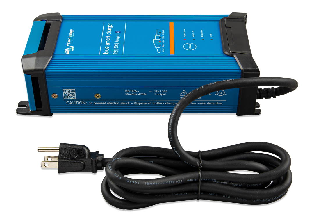 Blue Smart IP22 Charger 12V 30A (1) 120V (side)