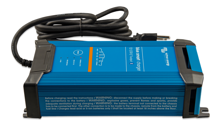 Blue Smart IP22 Charger 12V 30A (1) 120V (side1)
