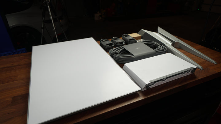Starlink Performance Kit Antenna what's in the box