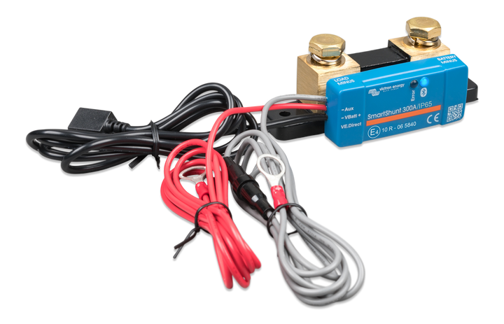SmartShunt 300A-50mV IP65 (right) 