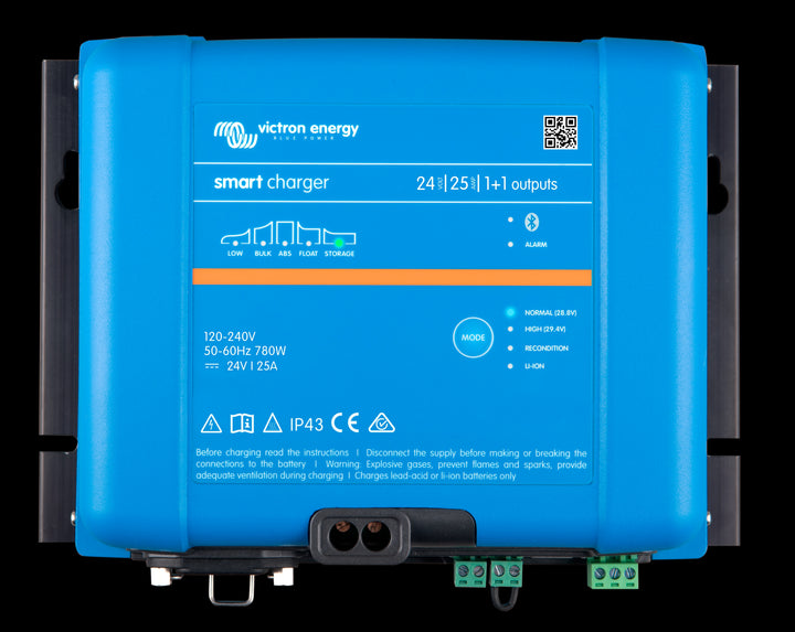 Victron Smart IP43 Charger 24V/25A (1+1)