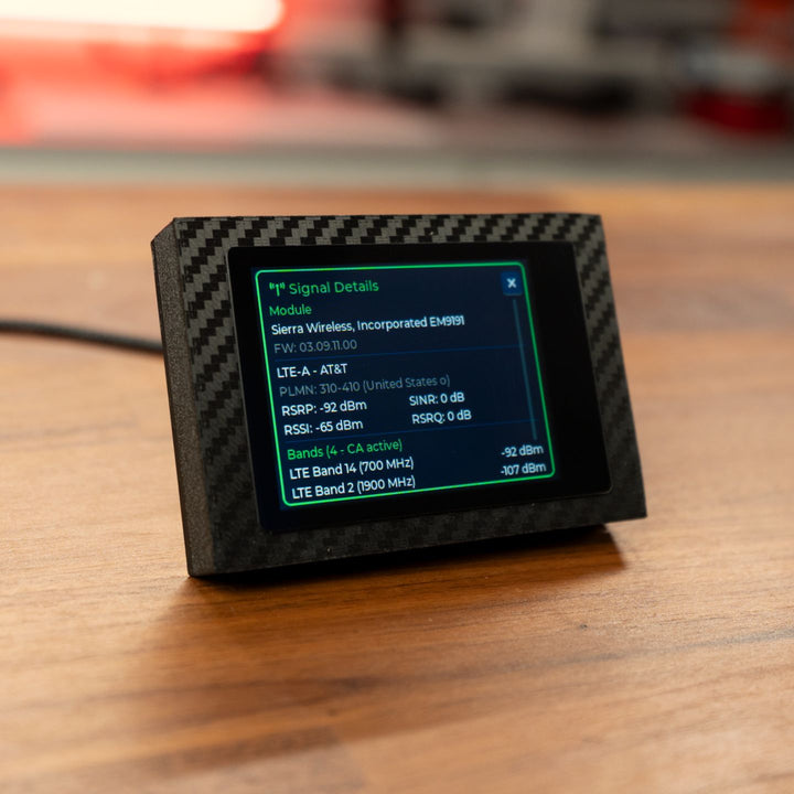 ToughDisplay™ 2.8” Touchscreen Controller & Monitoring Display for Peplink Routers