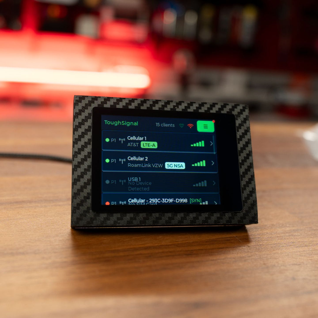 ToughDisplay™ 2.8” Touchscreen Controller & Monitoring Display for Peplink Routers