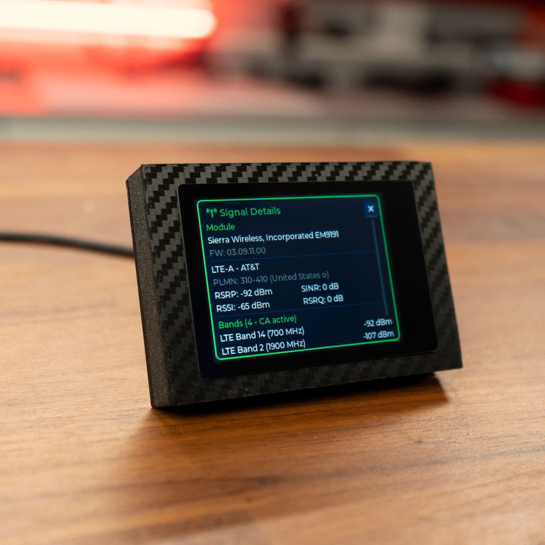 ToughDisplay™ 2.8” Touchscreen Controller & Monitoring Display for Peplink Routers