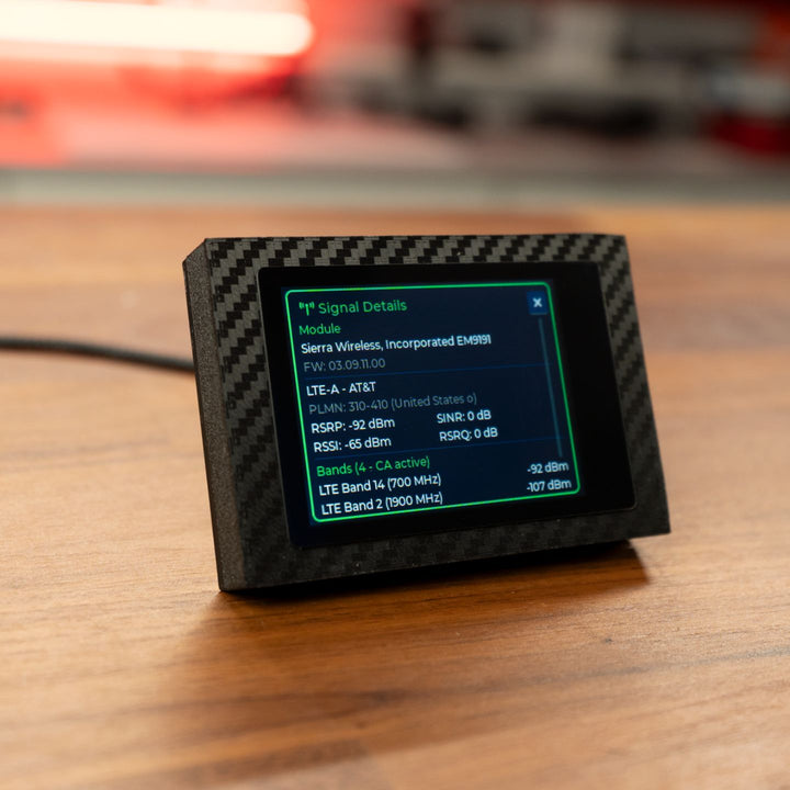 ToughDisplay™ 2.8” Touchscreen Controller & Monitoring Display for Peplink Routers
